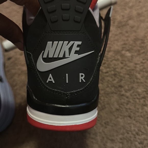 Sneaker - Picture 8 of 9